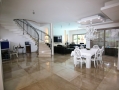 Villas de luxe à vendre à Nahariya.